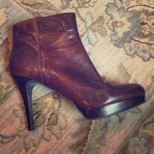 Leather stiletto booties with zipper